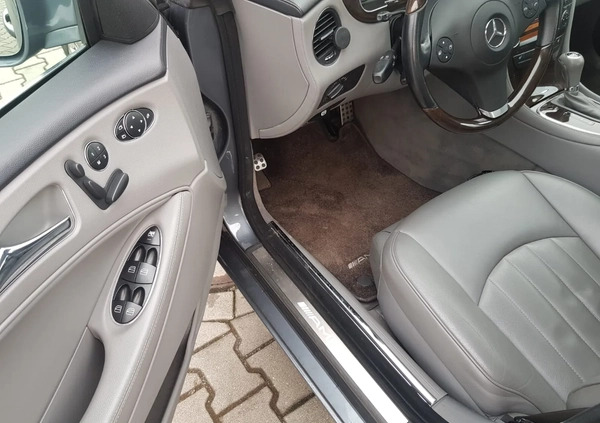 Mercedes-Benz CLS cena 53900 przebieg: 188300, rok produkcji 2010 z Działoszyn małe 254